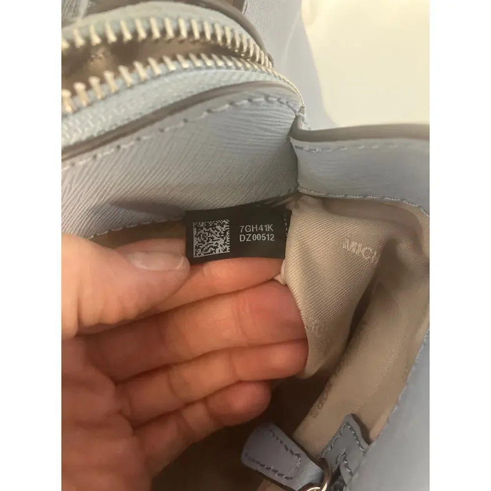 MICHAEL KORS, LARGE TRIPLE COMPARTMENT LIGHT BLUE HANDBAG